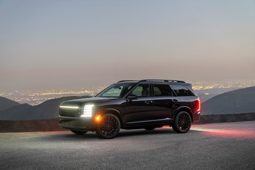 Hyundai’s Popular Palisade Gets A Blacked Out Range-Topper