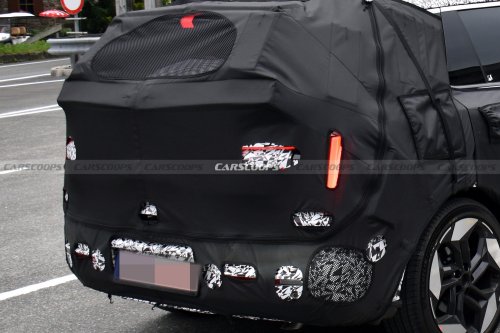 Redesigned Hyundai Tucson Spied Alongside The Current Model