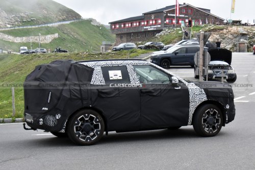 Redesigned Hyundai Tucson Spied Alongside The Current Model
