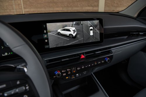 Kia, Kia Niro, Kia Niro EV, Kia’s Affordable Niro Gets An Upscale Makeover For 2027 And Drops The EV