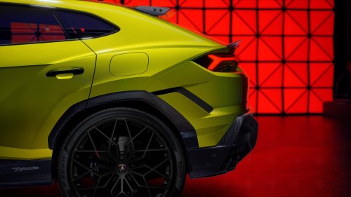 Lamborghini, Lamborghini Gave The New Urus Performante 144 HP More And It Still Can’t Beat The Old One To 62