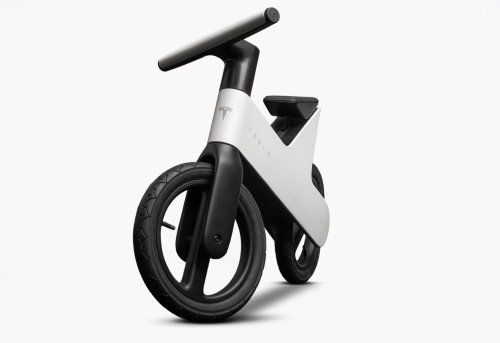 Tesla, Tesla’s Newest Vehicle Has No Pedals, And Its Drivers Are Two To Five