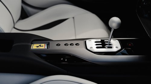 Ferrari, Ferrari 12Cilindri, Ferrari 12Cilindri Manuale Revives The Gated Shifter With A High-Tech Twist