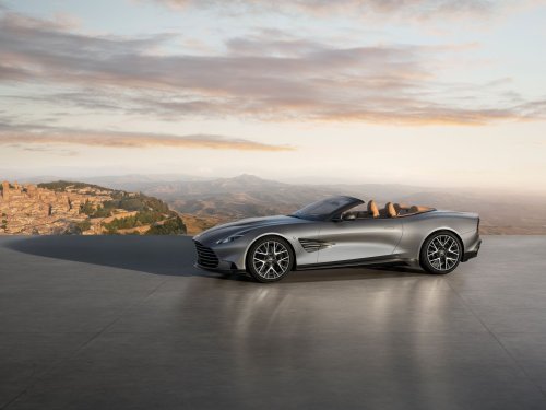 Aston Martin, Only 50 People Will Ever Own Aston Martin’s Rarest New V12 Vanquish