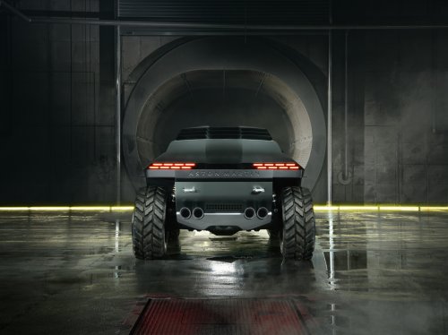 Aston Martin’s V12 Tactical SUV Only Exists To Get Shot At In Call Of Duty