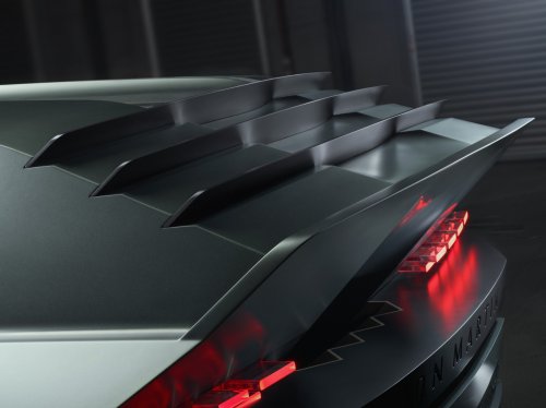 Aston Martin’s V12 Tactical SUV Only Exists To Get Shot At In Call Of Duty