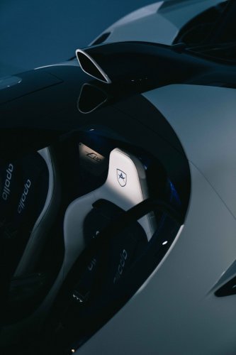 The Apollo Evo Caribbean Dragon’s V12 Screams With A Ferrari Accent