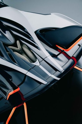 The Apollo Evo Caribbean Dragon’s V12 Screams With A Ferrari Accent