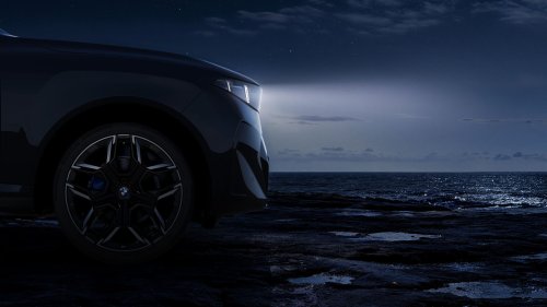 There’s A New BMW X5 That Out-Rooms The X7 And Has An 8K Cinema, But It’s Not For You