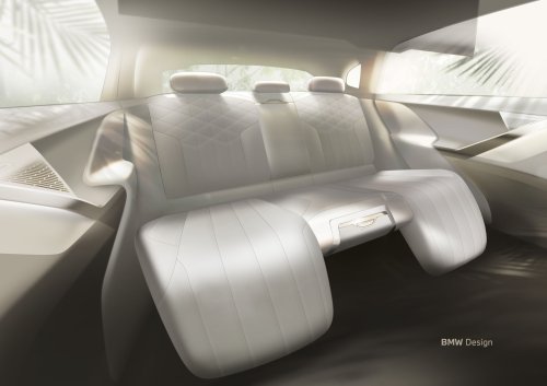 There’s A New BMW X5 That Out-Rooms The X7 And Has An 8K Cinema, But It’s Not For You