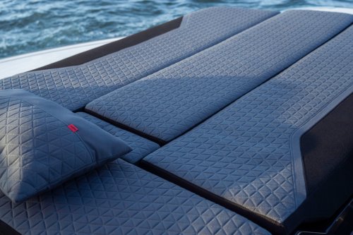 Brabus, Brabus Built A 1,430-HP Catamaran That Gives You ‘The Sensation Of Flying Above The Water’