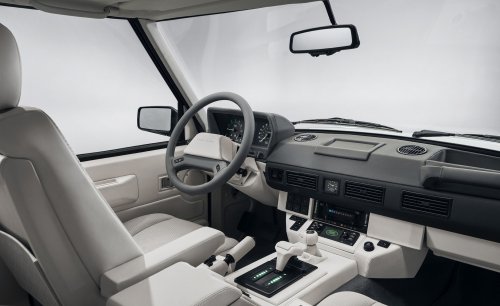You Can’t Buy Land Rover’s New Flagship Without This Matching 1993 Classic