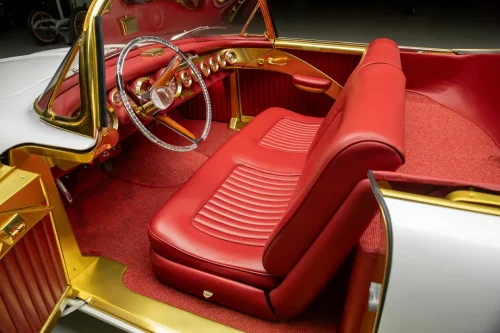 This 1955 Cadillac Elegante Concept Wears Gold Like It’s Load-Bearing