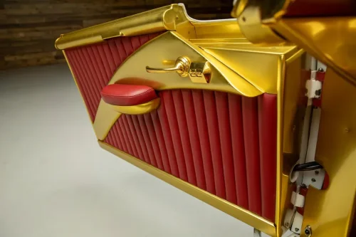 This 1955 Cadillac Elegante Concept Wears Gold Like It’s Load-Bearing
