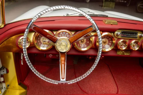 This 1955 Cadillac Elegante Concept Wears Gold Like It’s Load-Bearing