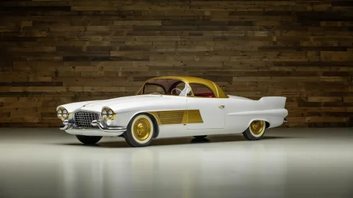 Cadillac, This 1955 Cadillac Elegante Concept Wears Gold Like It’s Load-Bearing