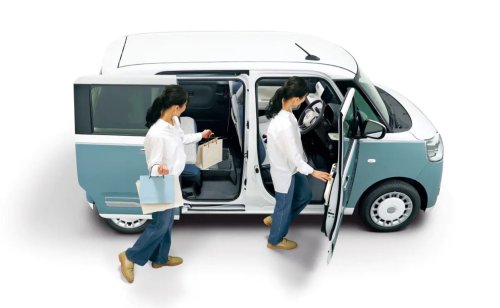 Daihatsu’s $10K Retro Kei Box Lets You Customize It Like A Sneaker