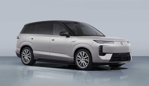 This Five-Seat SUV Makes 1,193 HP, Nine More Than A Ferrari F80