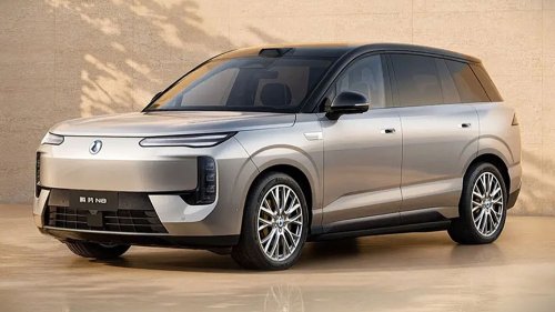 This Five-Seat SUV Makes 1,193 HP, Nine More Than A Ferrari F80