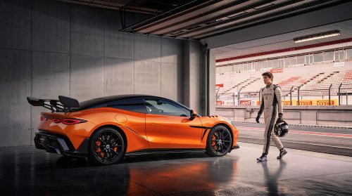 BYD’s Most Unhinged Supercar Hits 62 MPH Faster Than You Can Say The Number