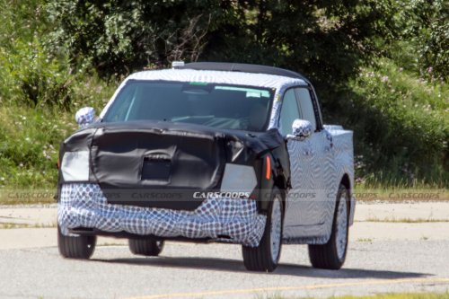 Ford’s New $30K EV Truck Barely Clears An Expedition’s Shoulder