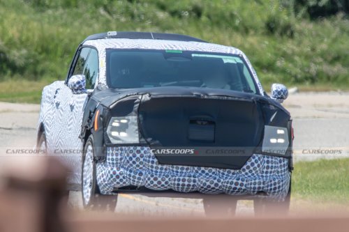Ford’s New $30K EV Truck Barely Clears An Expedition’s Shoulder