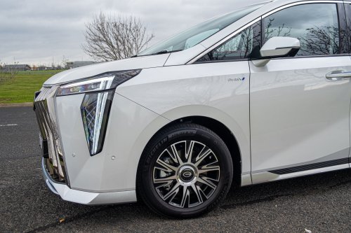 GAC’s M8 Minivan Costs Less Than Half A Lexus LM 500h, But Nothing About It Feels Halved