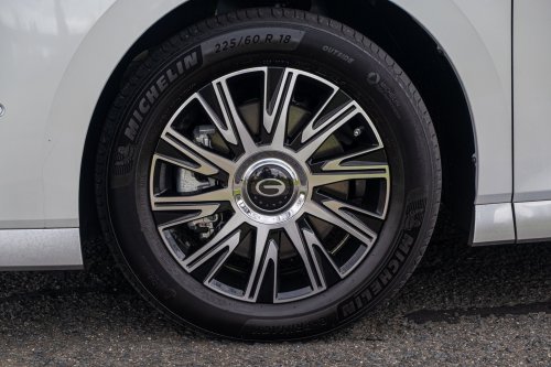 GAC’s M8 Minivan Costs Less Than Half A Lexus LM 500h, But Nothing About It Feels Halved