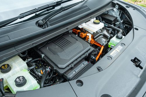 GAC’s M8 Minivan Costs Less Than Half A Lexus LM 500h, But Nothing About It Feels Halved