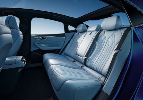Geely, Battery, Geely’s New EV Claims 450 Miles From A Battery Most EVs Would Call Small