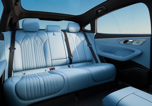 Geely, Battery, Geely’s New EV Claims 450 Miles From A Battery Most EVs Would Call Small