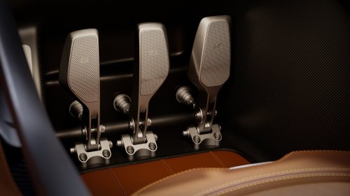 Hennessey’s $2.5M Hypercar Has A Gated Manual, A Physical Key, And Zero Turbos