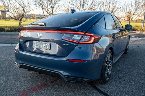 Honda’s 2026 Civic Hybrid Is A Genuinely Great Car With One Number That Sinks It