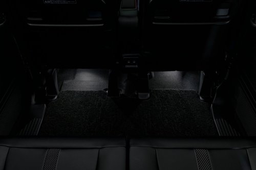 Honda Thinks Its $11K Kei Van Needs Type R Accents And Wheels That Flex On Purpose