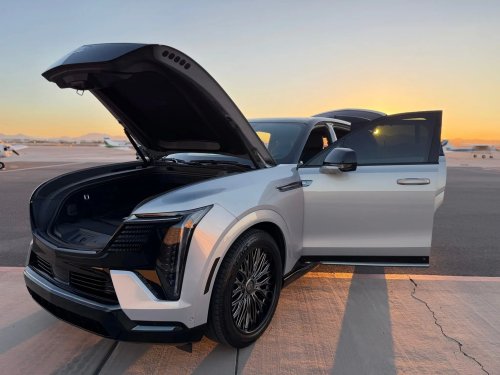 A Cadillac Escalade EV Is One Way To Lose Nearly $50,000 After Just 13K Miles