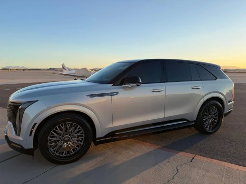 Cadillac, A Cadillac Escalade EV Is One Way To Lose Nearly $50,000 After Just 13K Miles