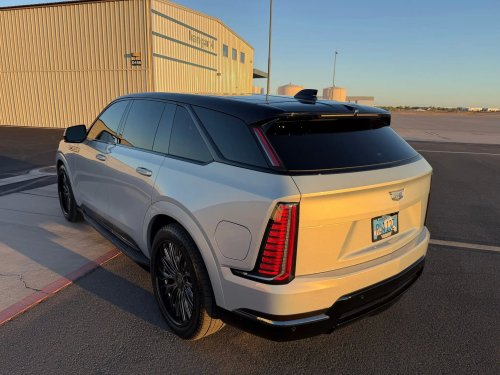 A Cadillac Escalade EV Is One Way To Lose Nearly $50,000 After Just 13K Miles
