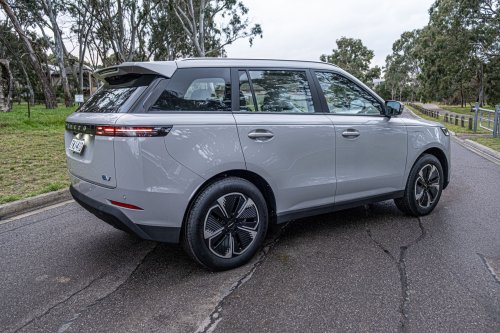 Jaecoo’s $26,000 ‘Temu Range Rover’ Is A Bargain Until You Actually Live With It