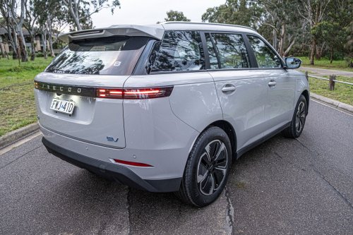 Jaecoo’s $26,000 ‘Temu Range Rover’ Is A Bargain Until You Actually Live With It