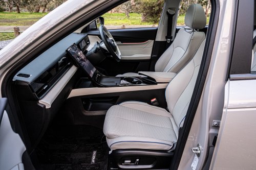 Jaecoo’s $26,000 ‘Temu Range Rover’ Is A Bargain Until You Actually Live With It