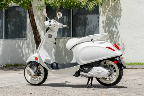 Somebody Rode This Justin Bieber Vespa 84 Miles, Then Gave Up