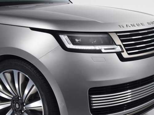 You Can’t Buy Land Rover’s New Flagship Without This Matching 1993 Classic