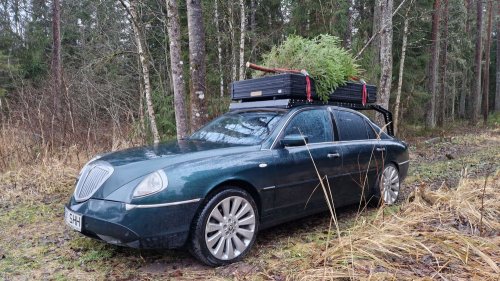 This Lancia Was Built For Italian Politicians, Now It Sleeps Two In A Field