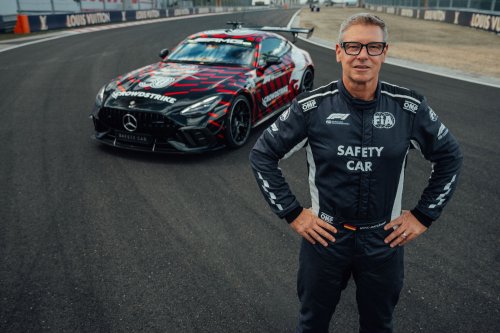 F1’s New Safety Car Ditched The Roof Lightbar For Something Smarter