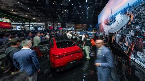 Mercedes, Mercedes Reportedly Paused CLA L Production In China After Zero Sales In June