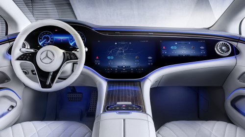 Mercedes, Mercedes Admits It Went Too Far Killing Buttons, But Don’t Expect Fewer Screens