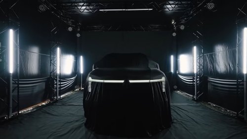 Mitsubishi, Mitsubishi Pajero, Mitsubishi Pulled The Covers Off The New Pajero In A Room Full Of Owners