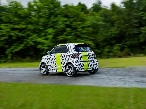 Smart, Smart Teases The Production #2, The Two-Seater It Swore Off Years Ago