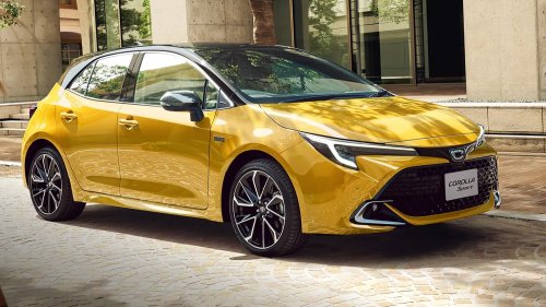 Toyota, Toyota Corolla, Toyota Gave The Corolla A Mustard Coat Because It Couldn’t Give It A New Face