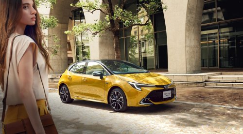 Toyota, Toyota Corolla, Toyota Gave The Corolla A Mustard Coat Because It Couldn’t Give It A New Face